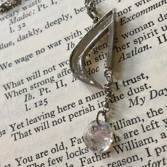 SALE - Cubic Zirconia Musical Note Musician Necklace NEW - Picture 4 of 6